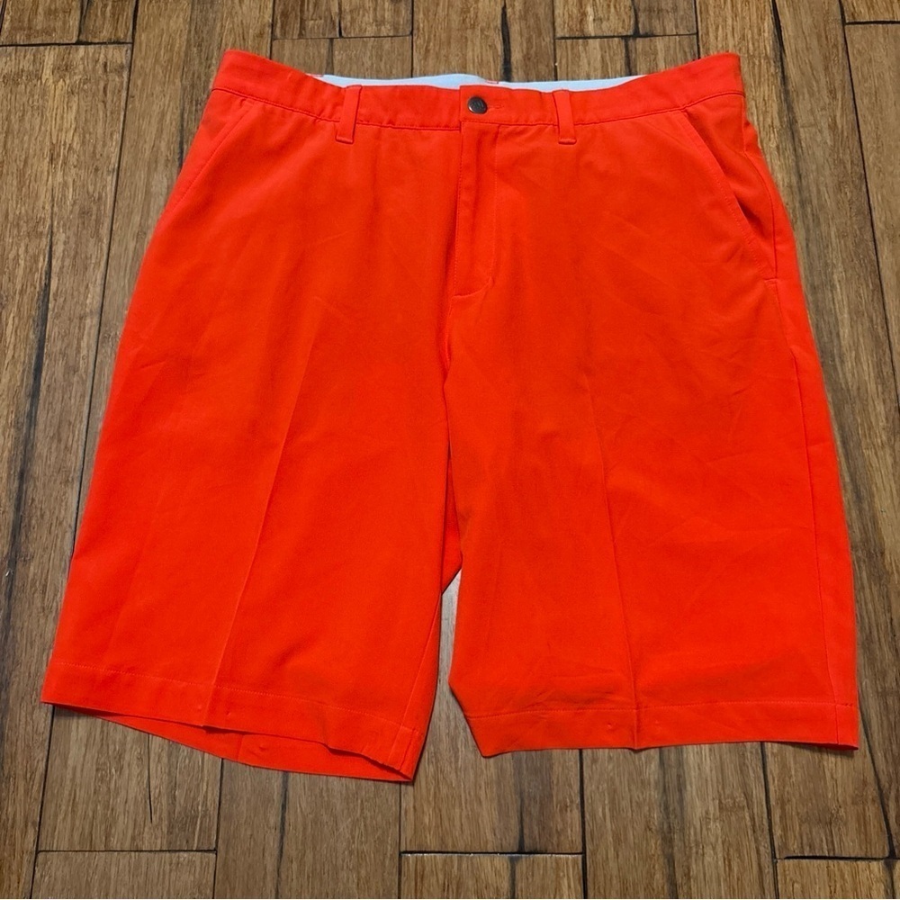 Adidas Golf Shorts Men’s Size 35 Dark Pink Neon - Picture 1 of 7